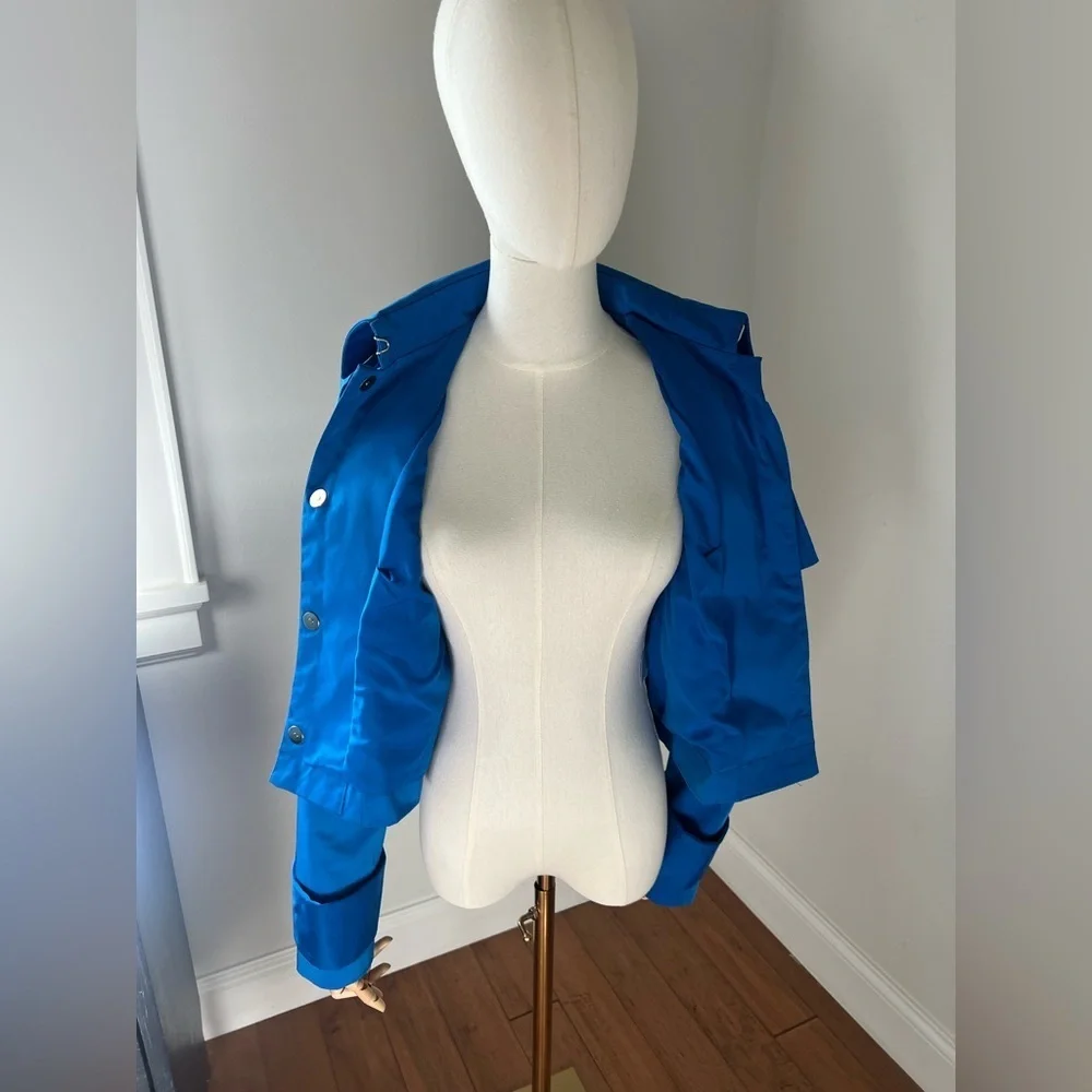 Blue Jacket - Picture 6 of 11